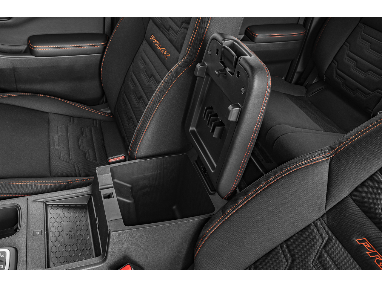 2026 Nissan Frontier CREW CAB 4X4 PRO-4X