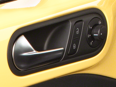 2012 Volkswagen Beetle 2.5L PZEV