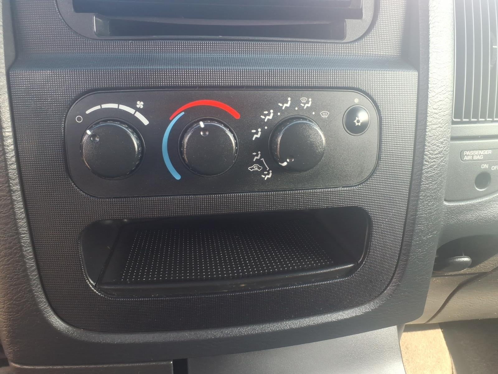 2004 Dodge Ram 1500 ST