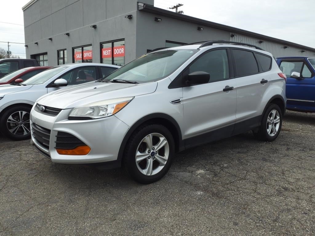 2016 Ford Escape S