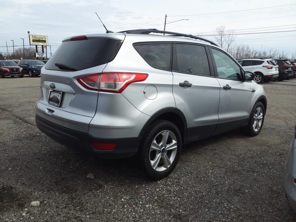 2016 Ford Escape S
