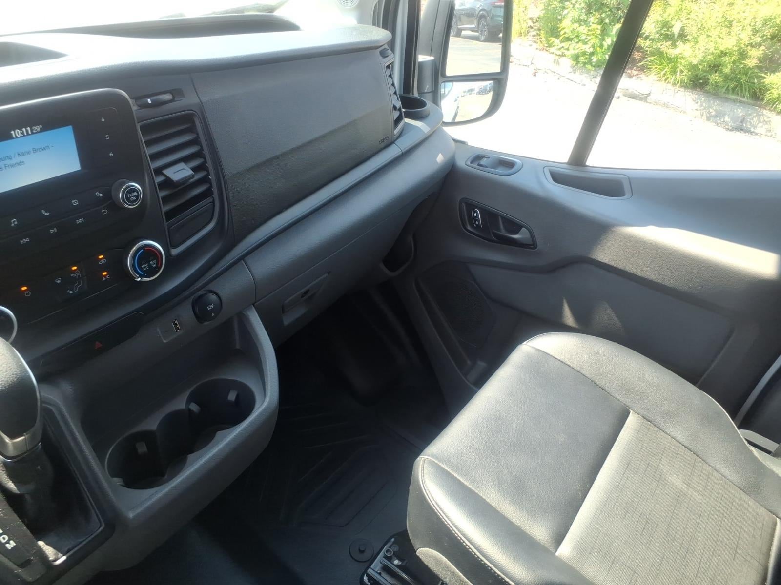 2025 Ford Transit 250