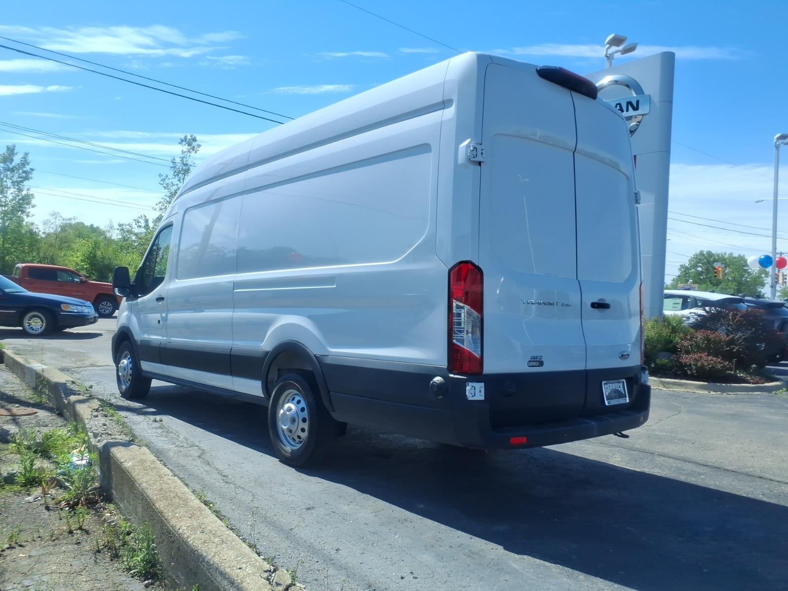 2025 Ford Transit 250