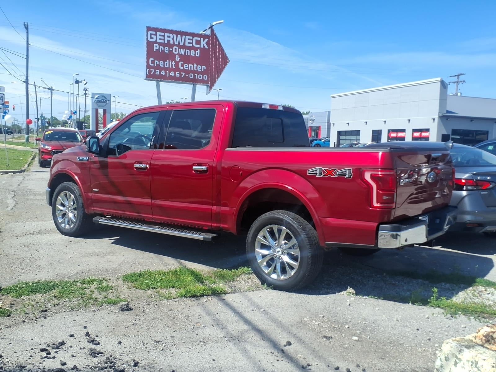 2017 Ford F-150 LARIAT 4WD SUPERCREW 5.5