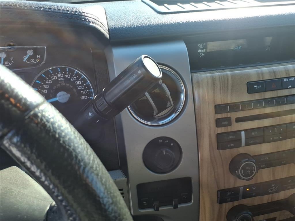 2011 Ford F-150 4WD SUPERCREW 145 LARIAT