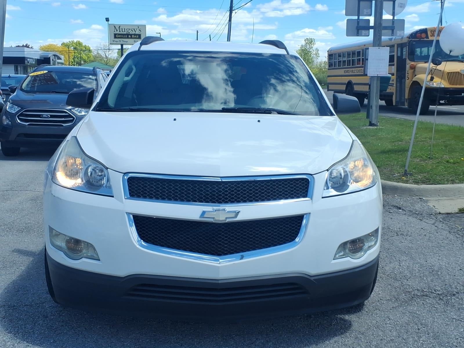 Used 2012 Chevrolet Traverse LS with VIN 1GNKRFED2CJ389288 for sale in Monroe, MI