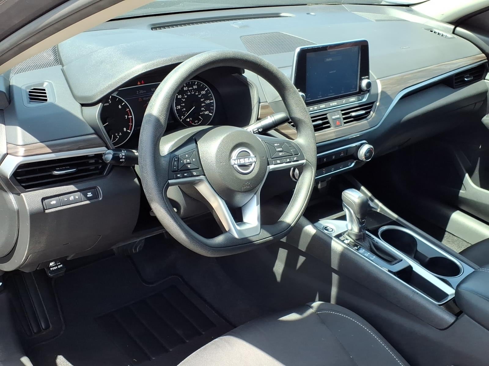 2024 Nissan Altima 2.5 SV SEDAN