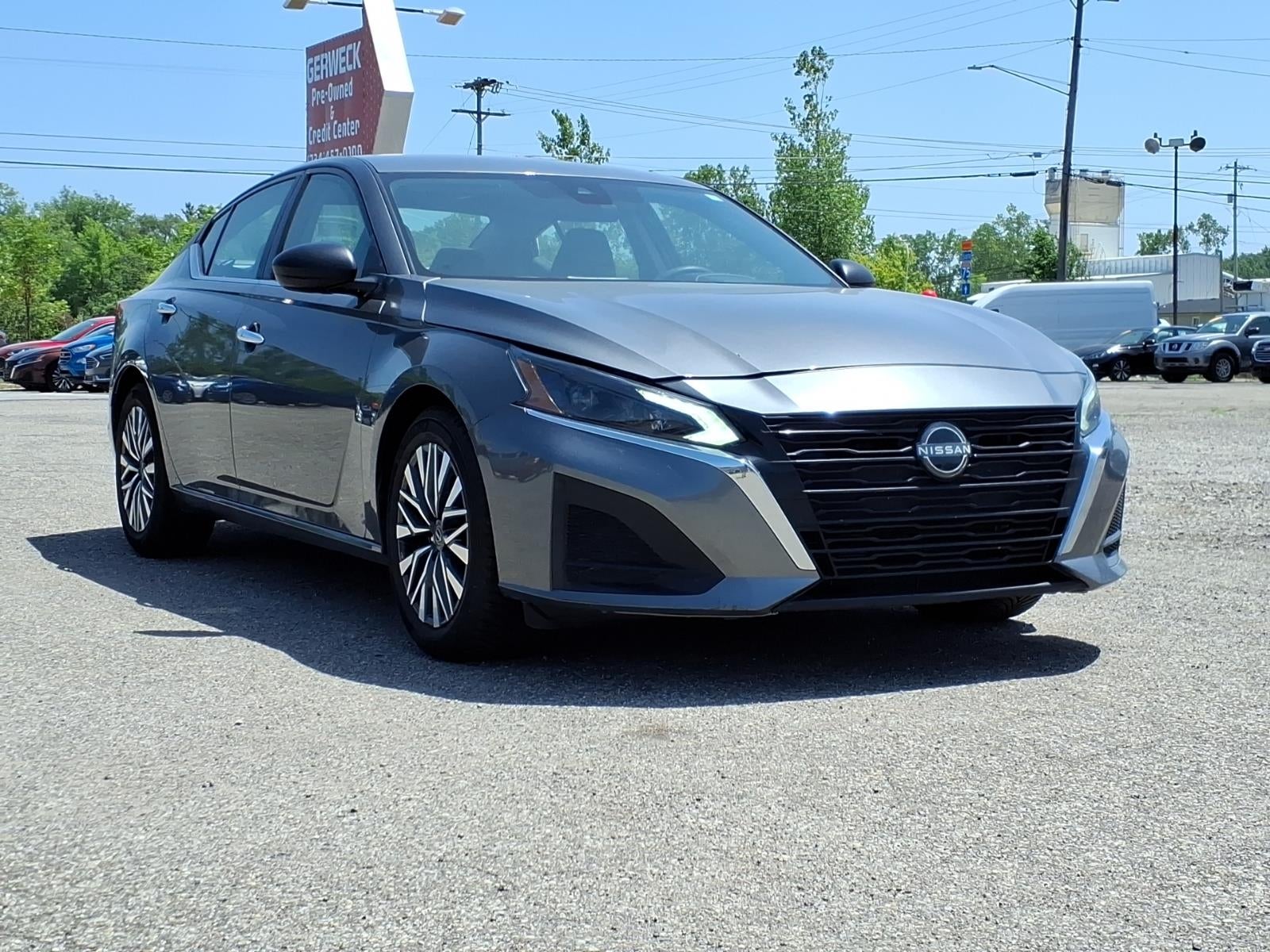 2024 Nissan Altima 2.5 SV SEDAN