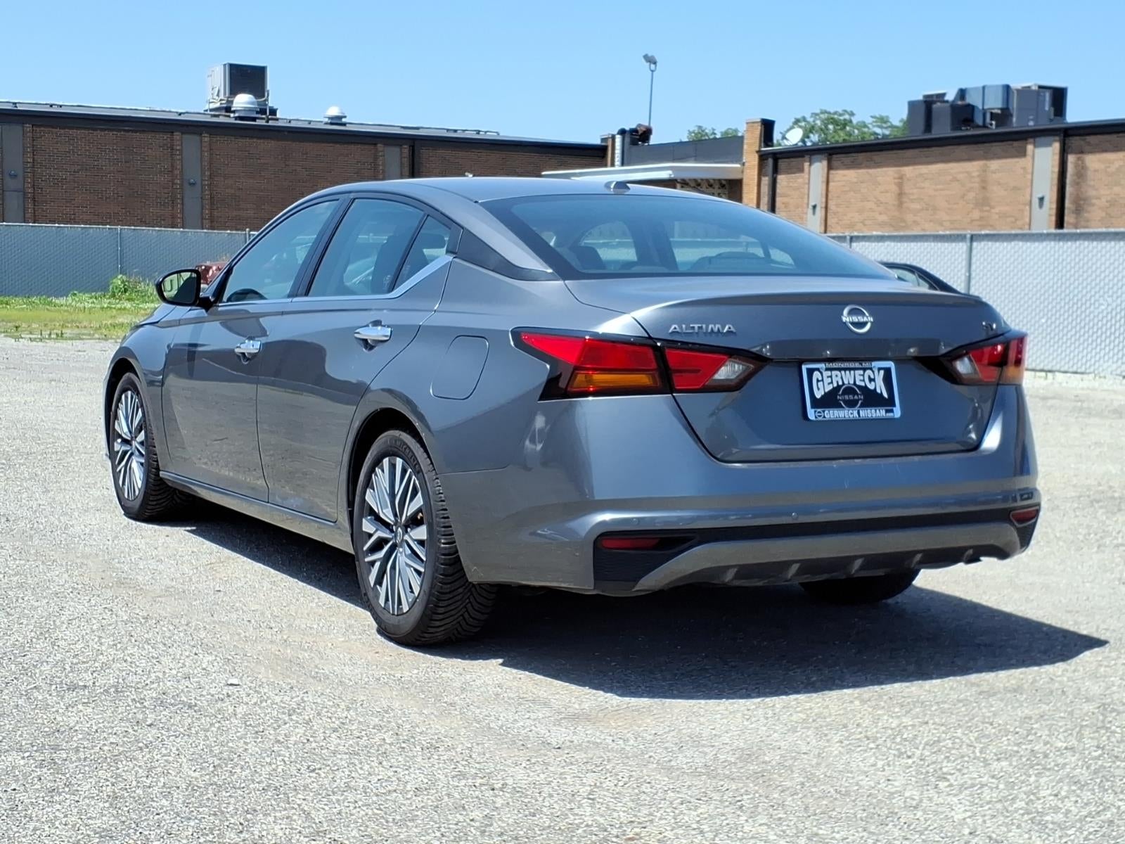 2024 Nissan Altima 2.5 SV SEDAN