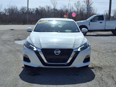 2022 Nissan Altima 2.5 SV