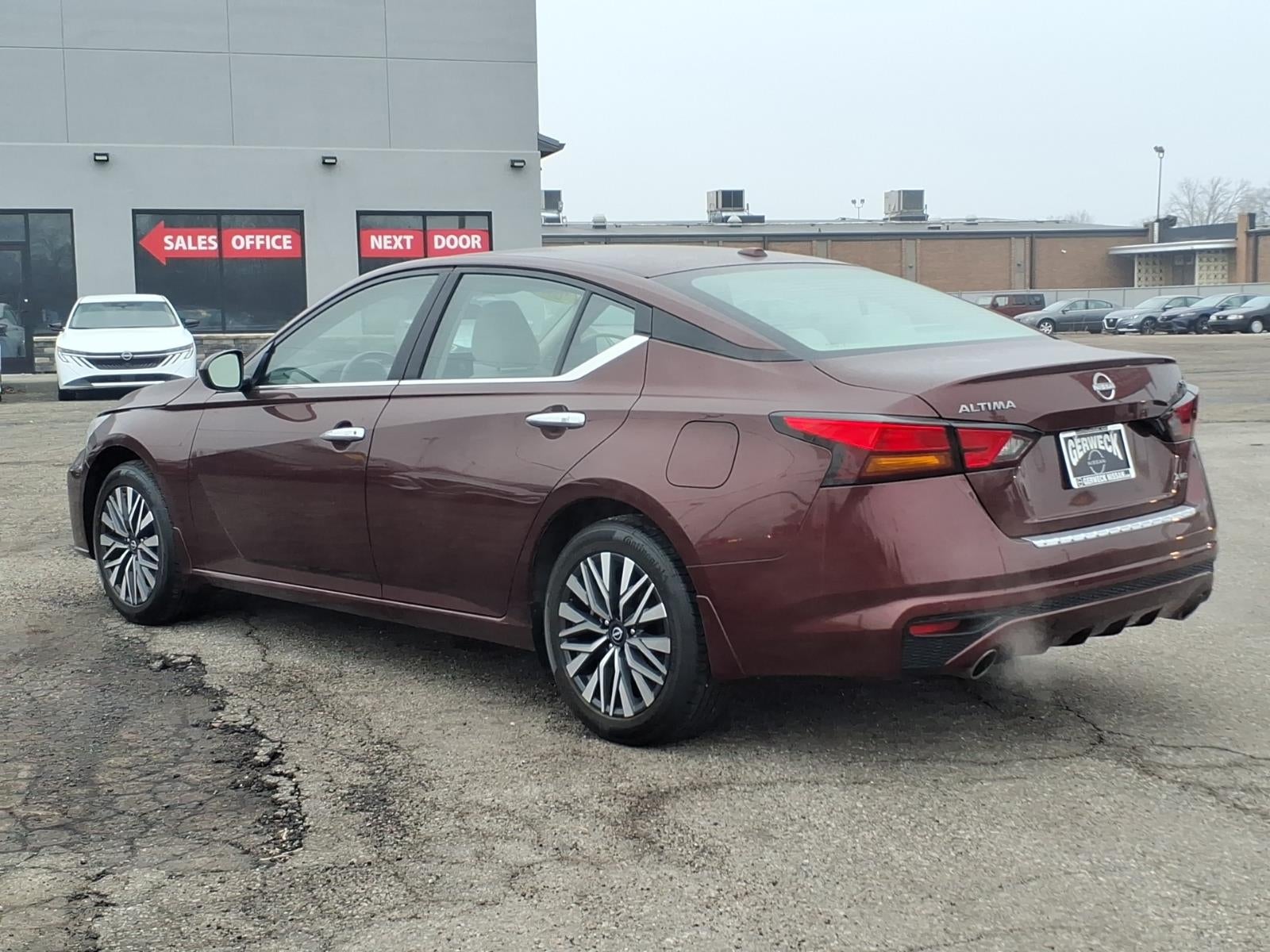 2023 Nissan Altima 2.5 SV