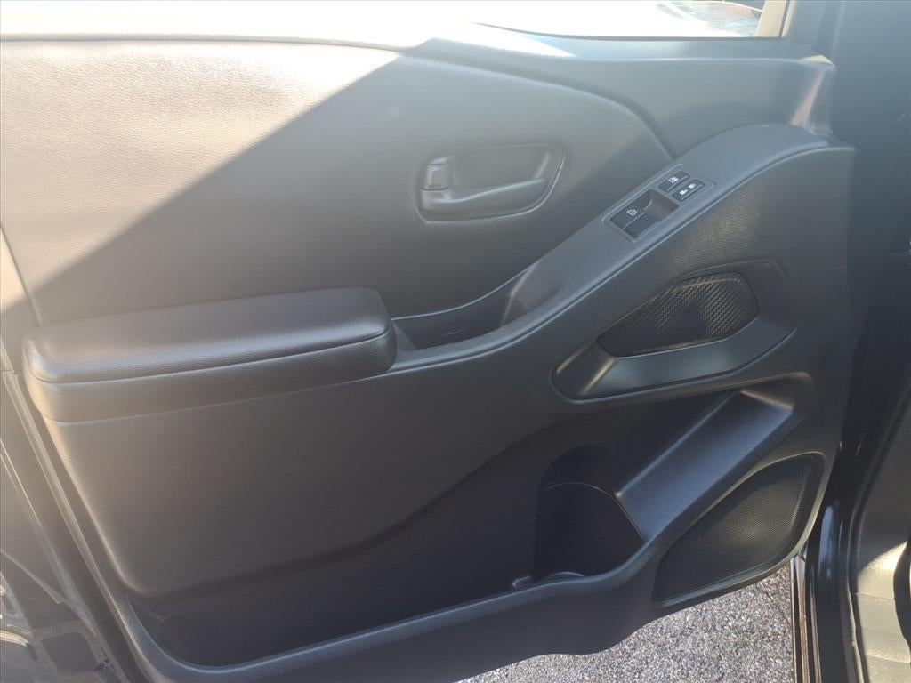 2025 Nissan Frontier S