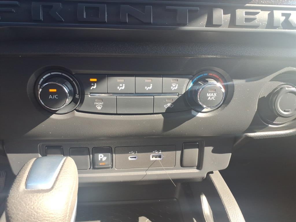 2025 Nissan Frontier S