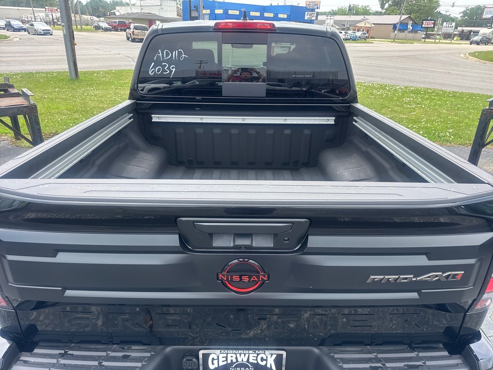 2026 Nissan Frontier CREW CAB 4X4 PRO-4X