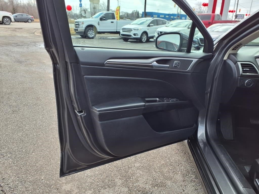 2019 Ford Fusion SEL