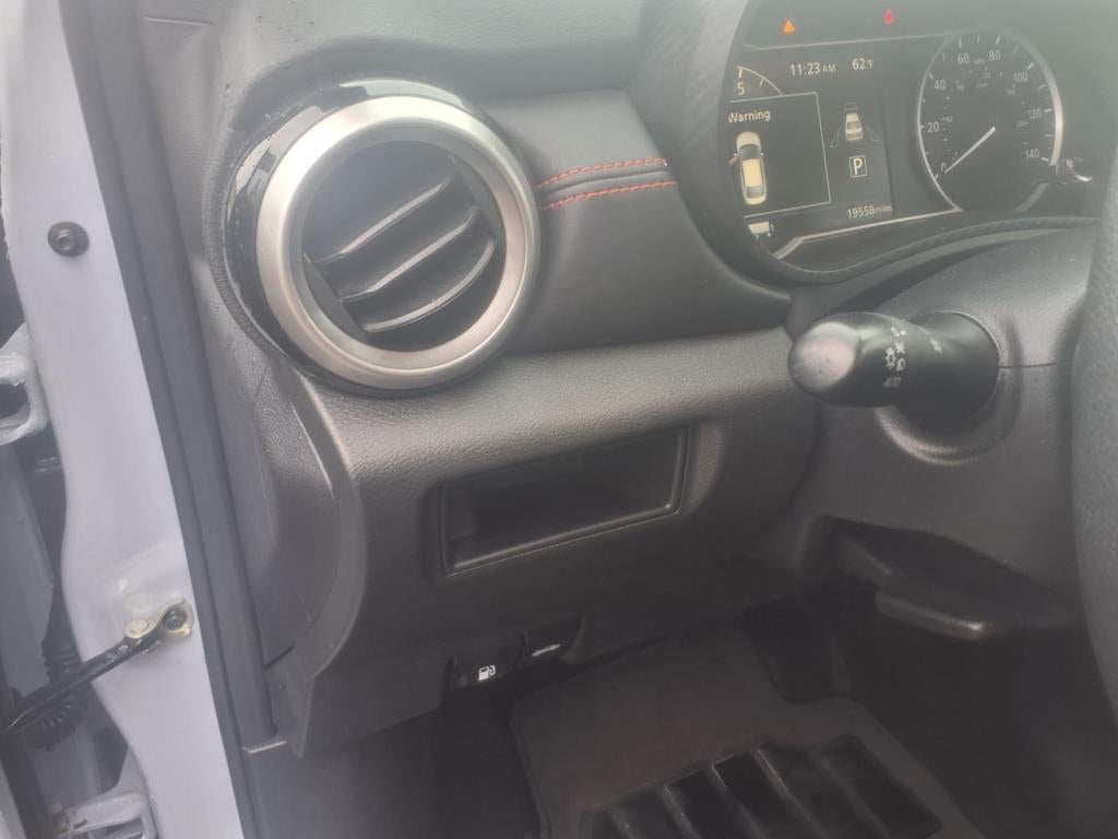 2024 Nissan Versa SR