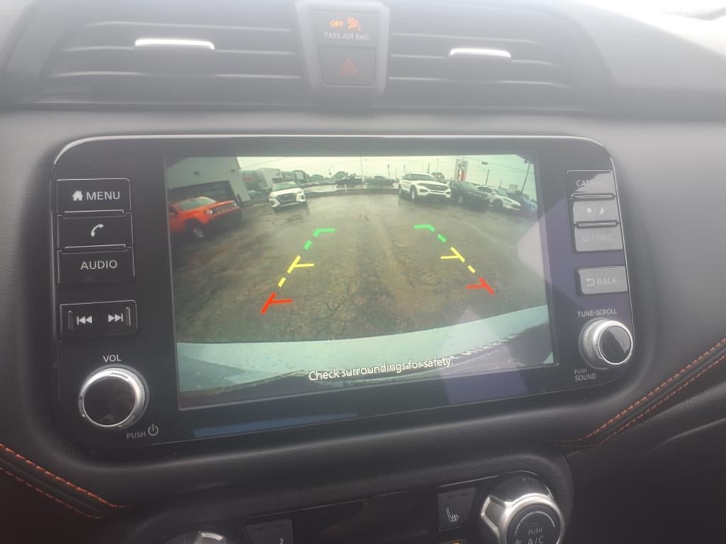 2024 Nissan Versa SR