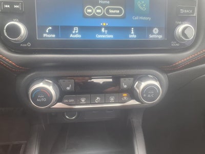 2024 Nissan Versa SR