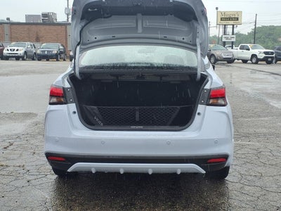 2024 Nissan Versa SR