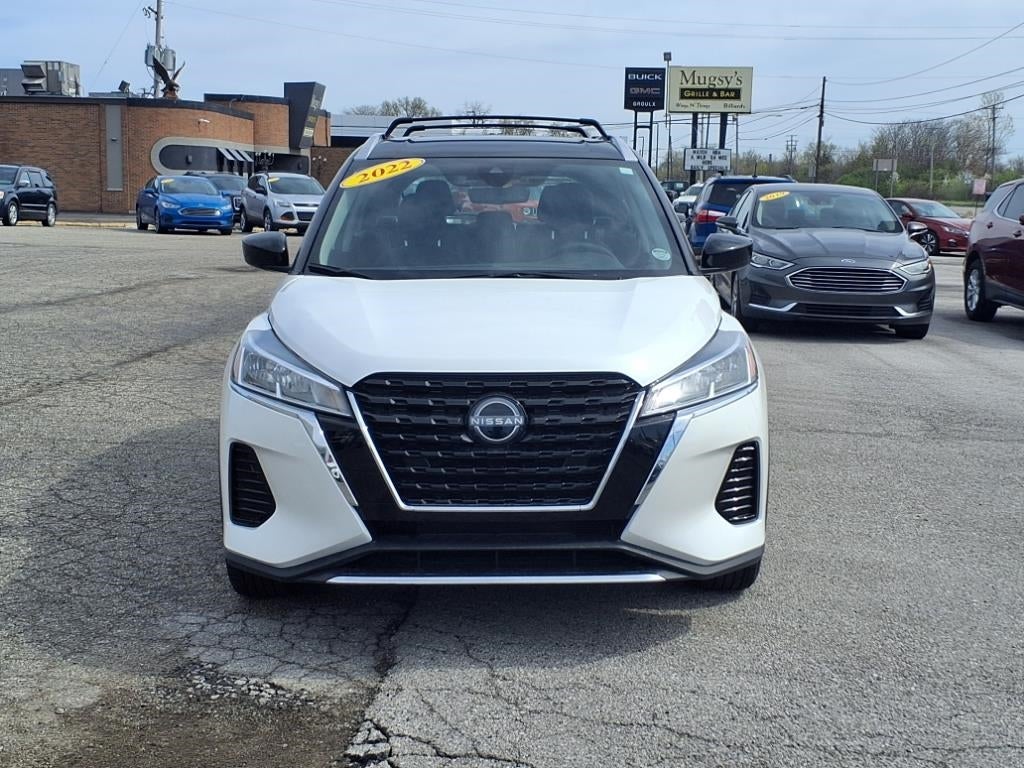 2022 Nissan Kicks SV