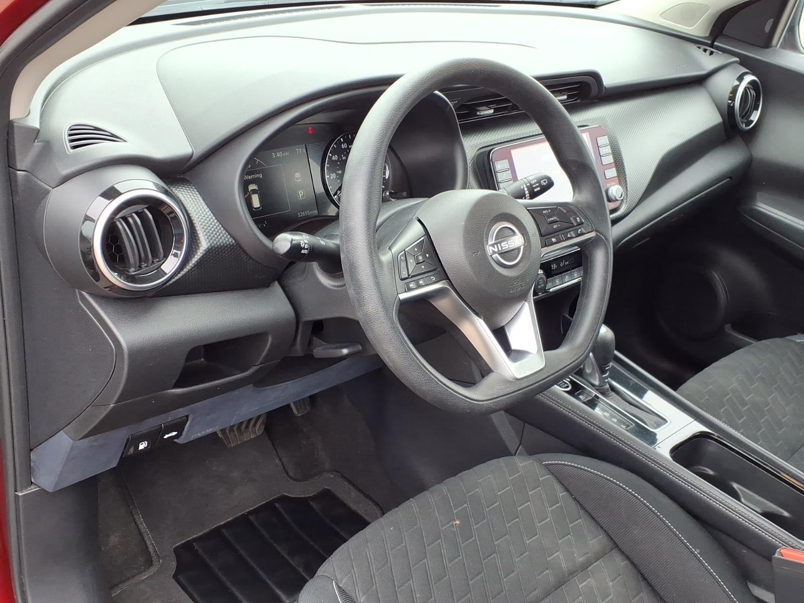 2022 Nissan Kicks SV
