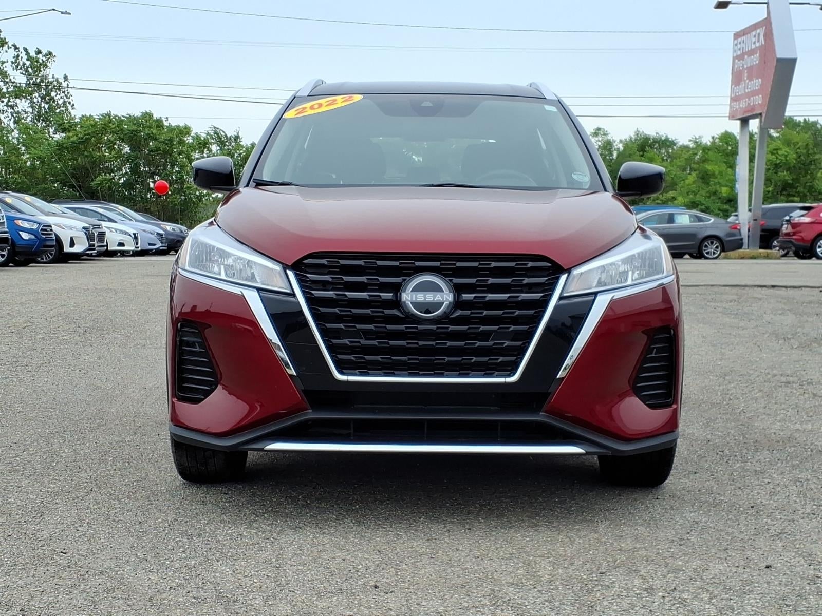 2022 Nissan Kicks SV