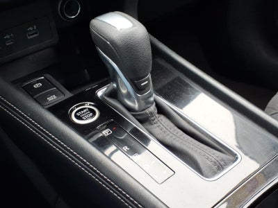 2022 Nissan Kicks SV