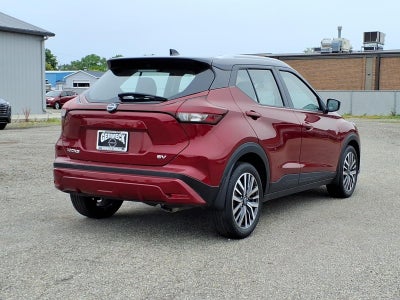 2022 Nissan Kicks SV