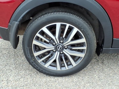 2022 Nissan Kicks SV