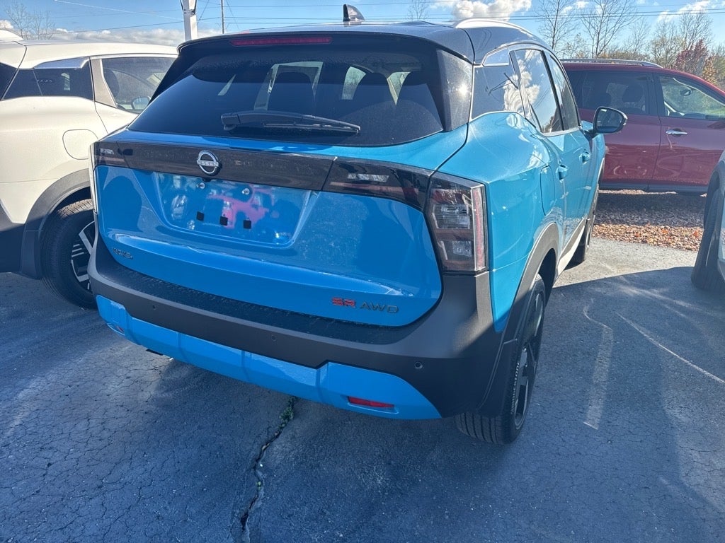 2025 Nissan Kicks SR AWD