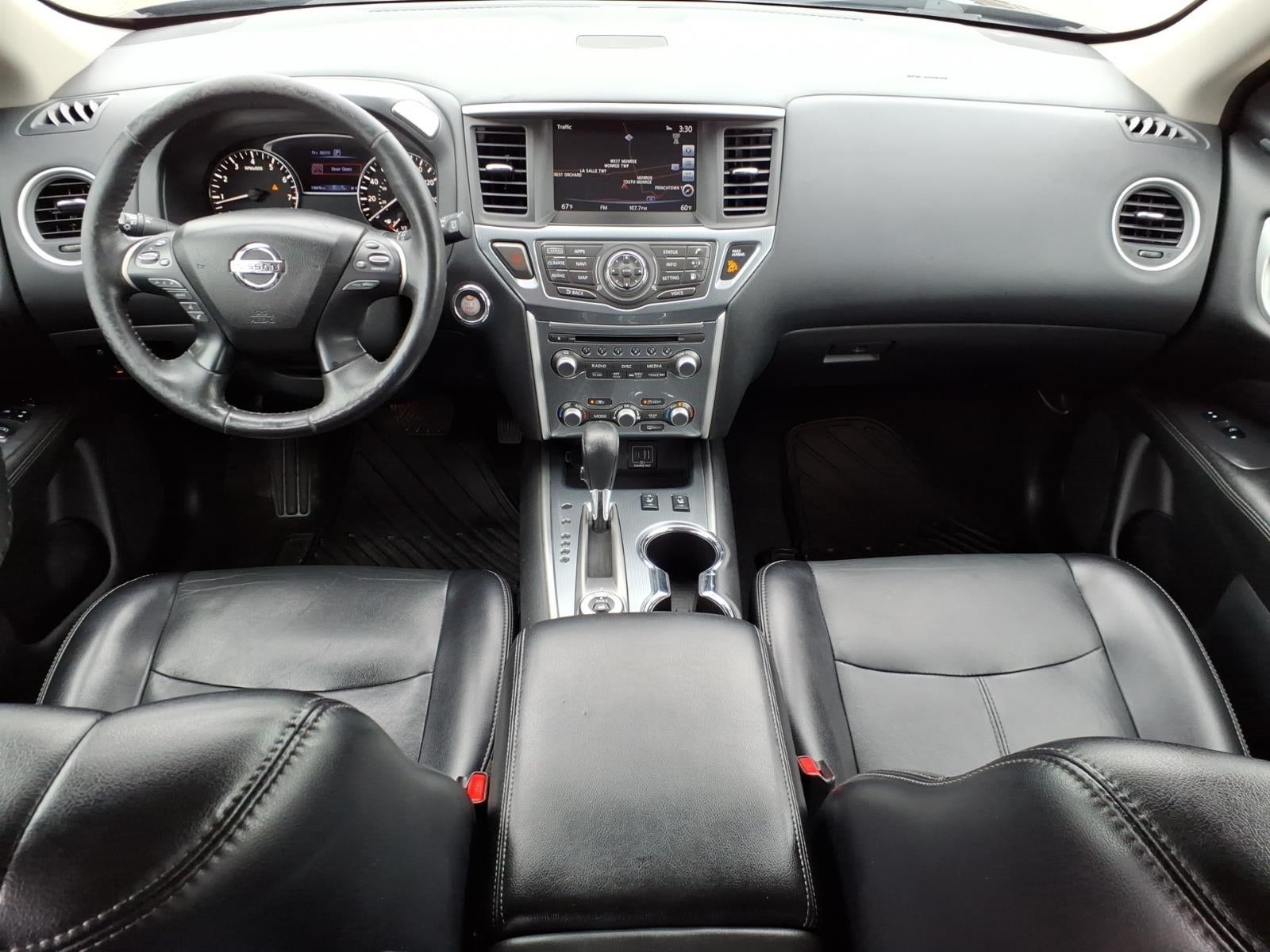 2020 Nissan Pathfinder SL