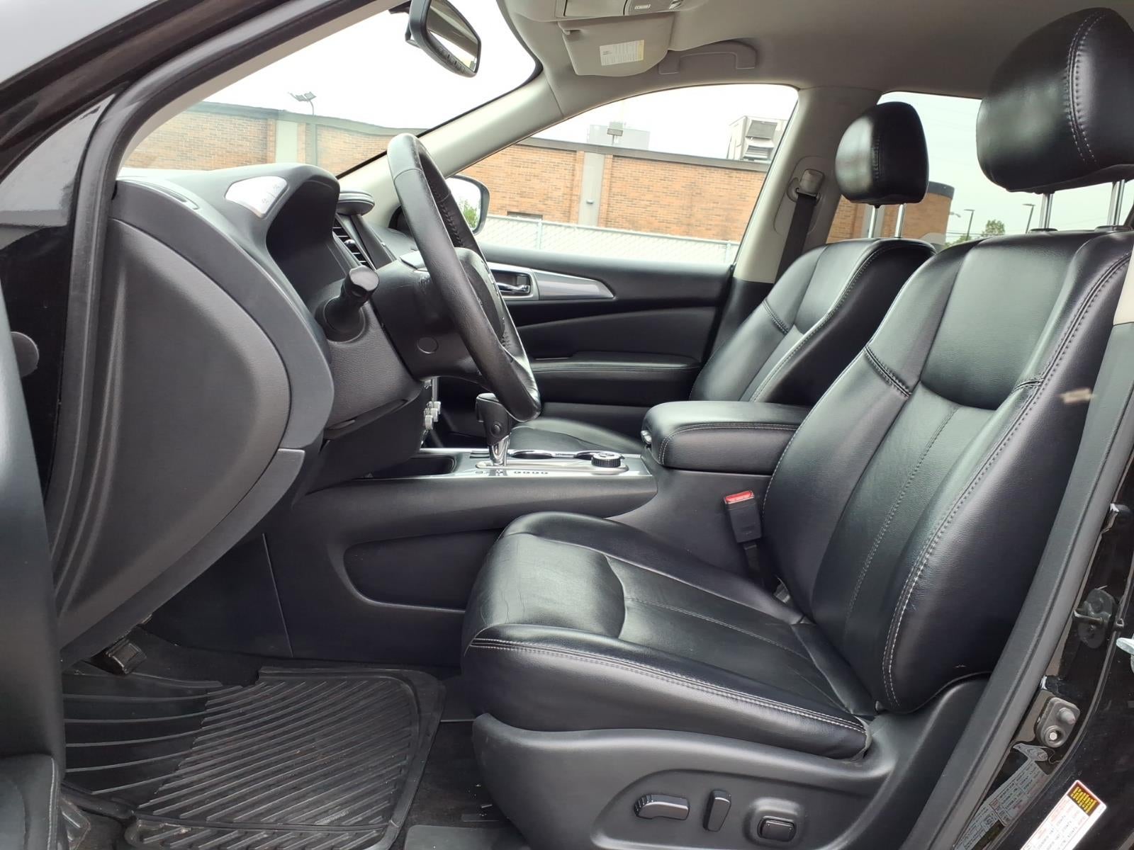 2020 Nissan Pathfinder SL