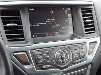 2020 Nissan Pathfinder SL