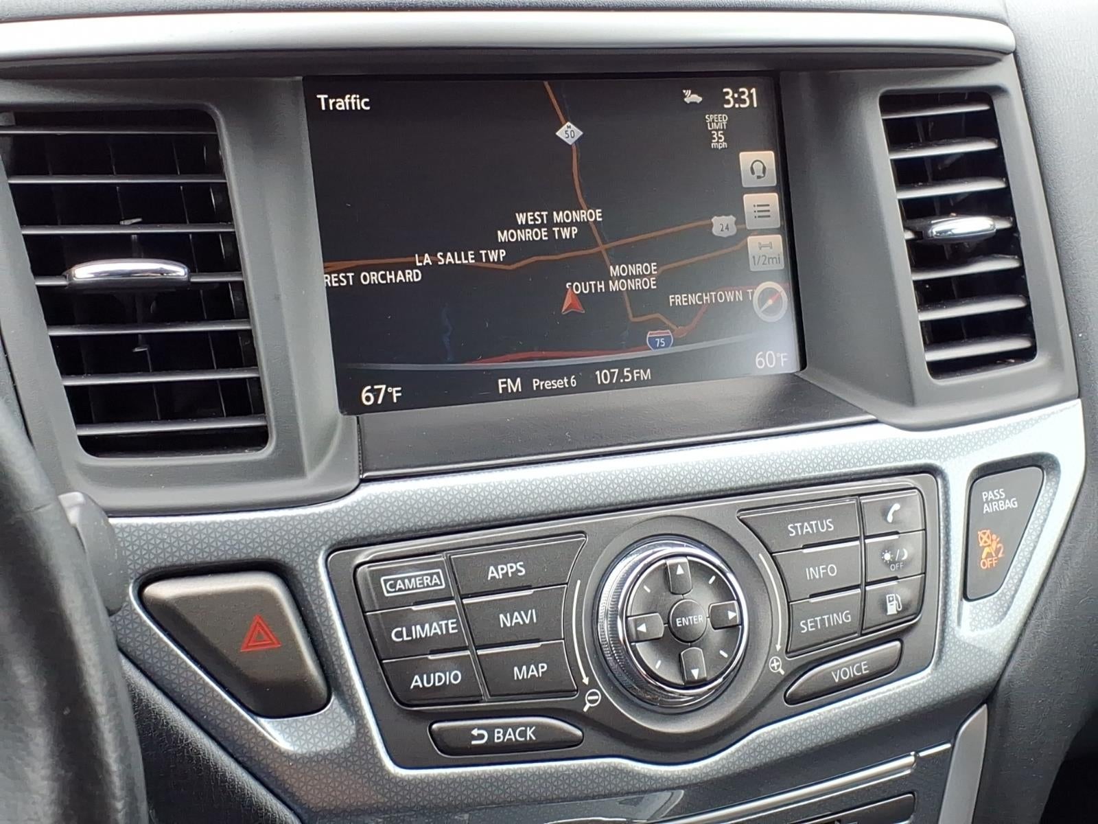 2020 Nissan Pathfinder SL