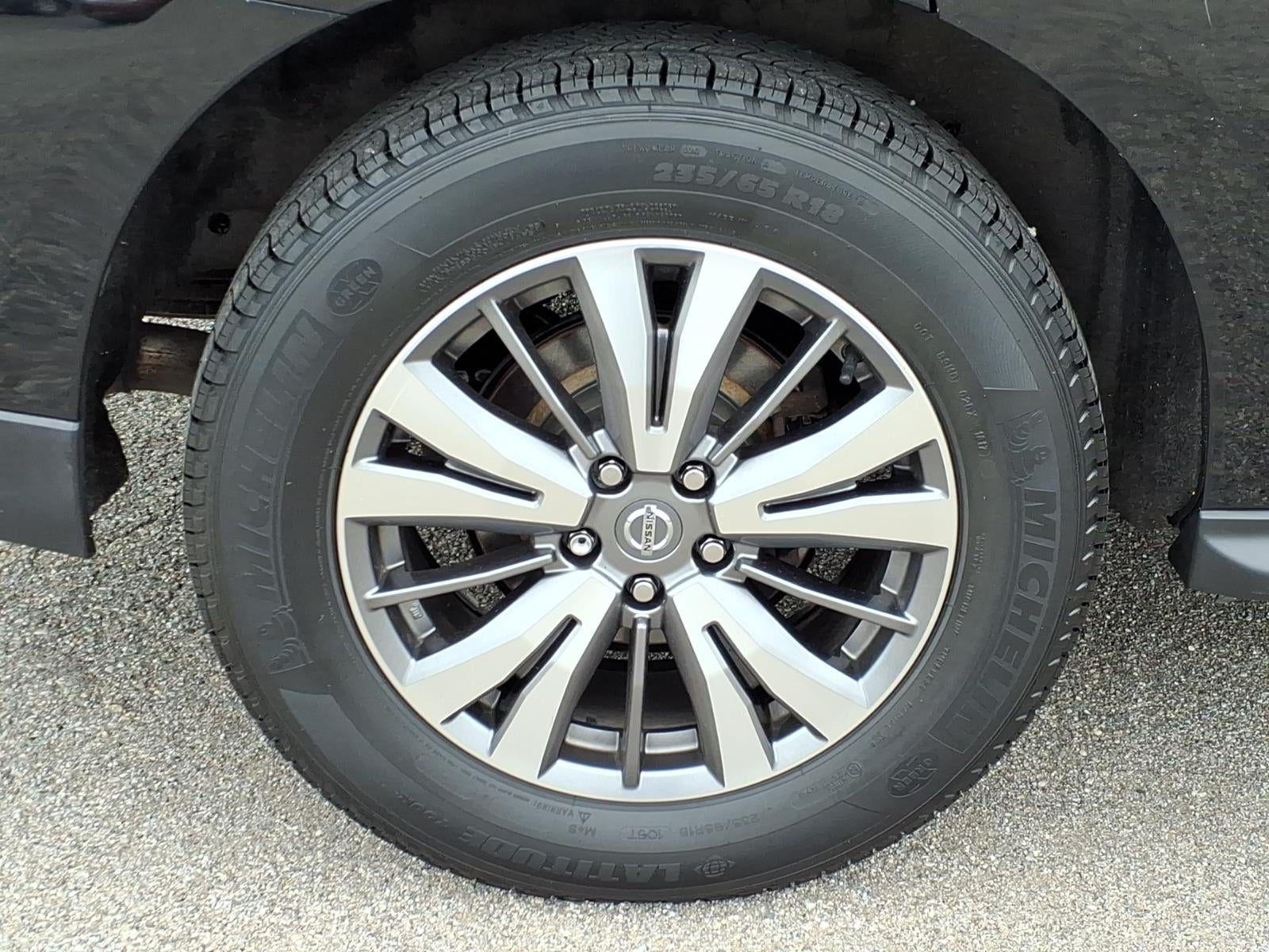 2020 Nissan Pathfinder SL