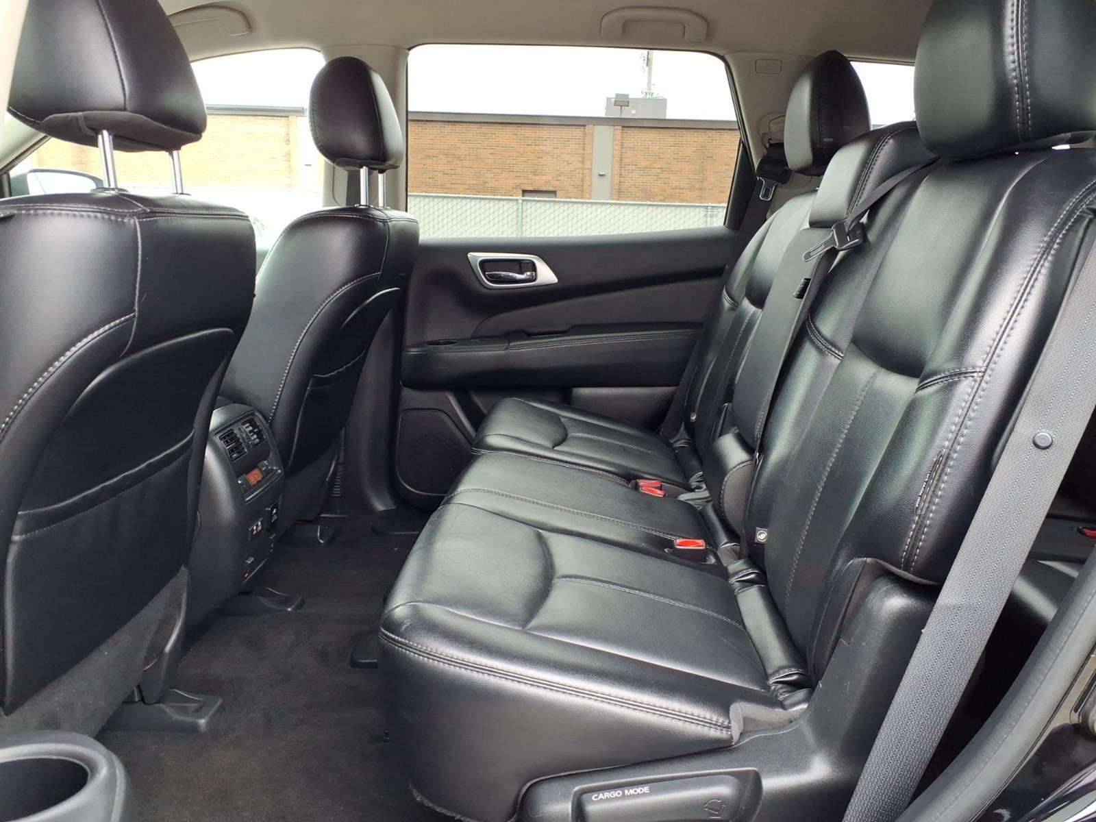 2020 Nissan Pathfinder SL