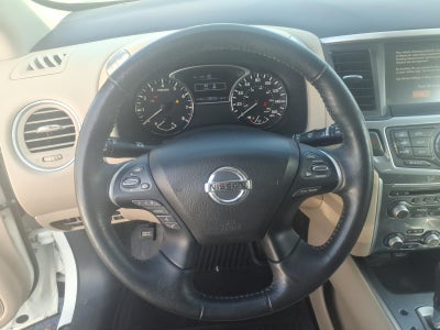 2019 Nissan Pathfinder SL