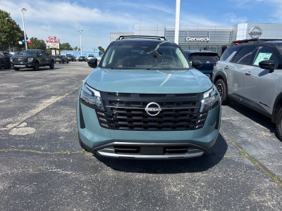 2026 Nissan Pathfinder Platinum