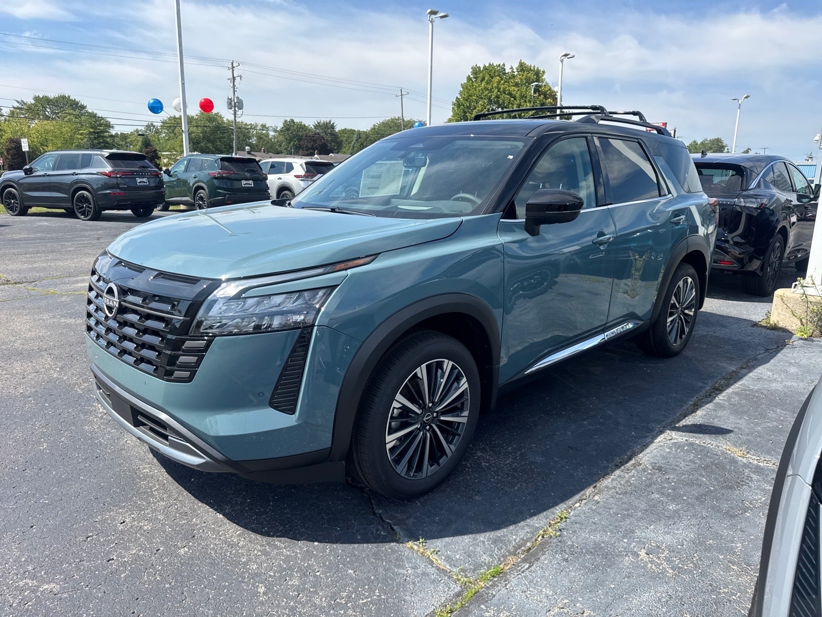 2026 Nissan Pathfinder Platinum