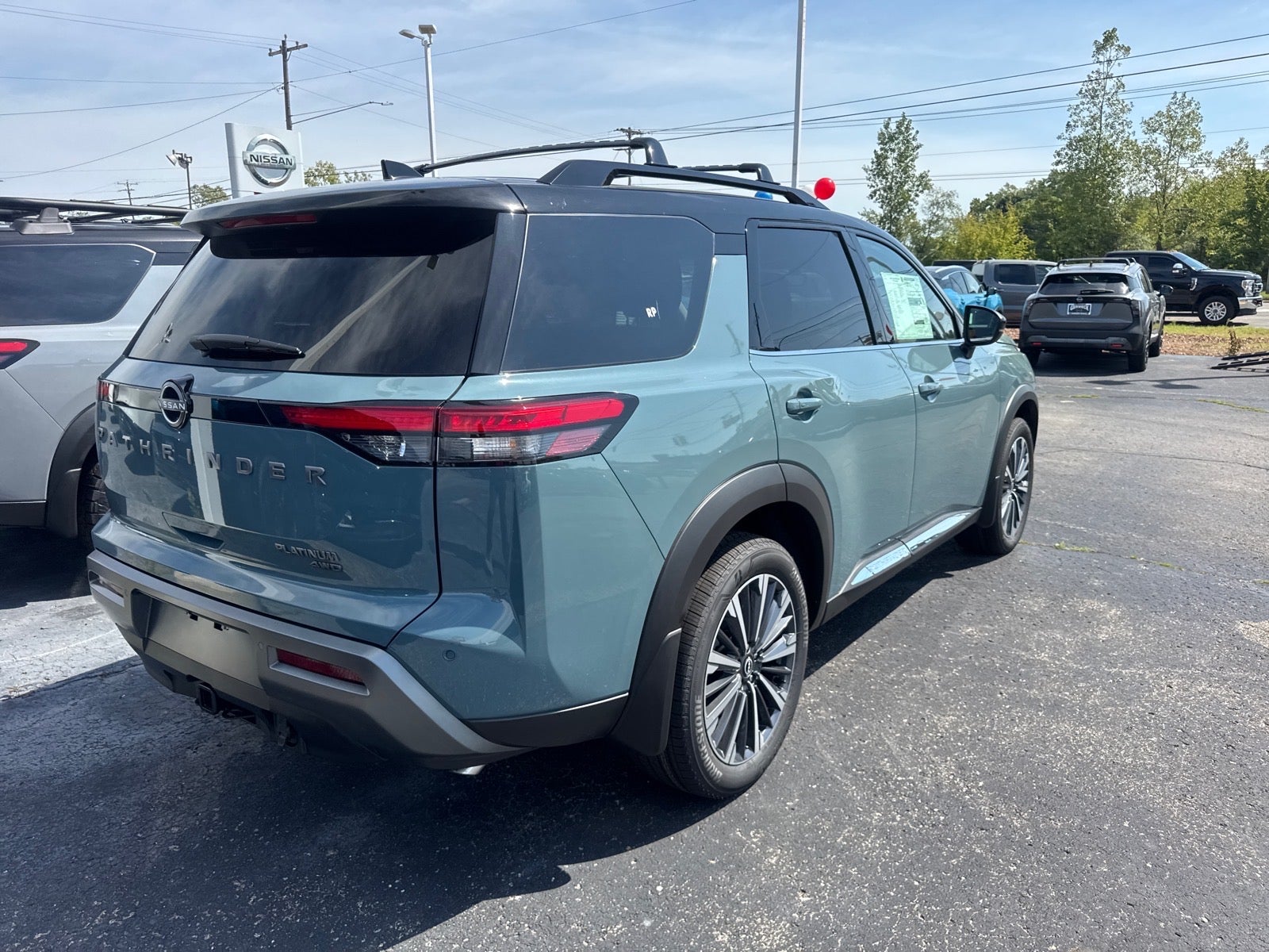 2026 Nissan Pathfinder Platinum