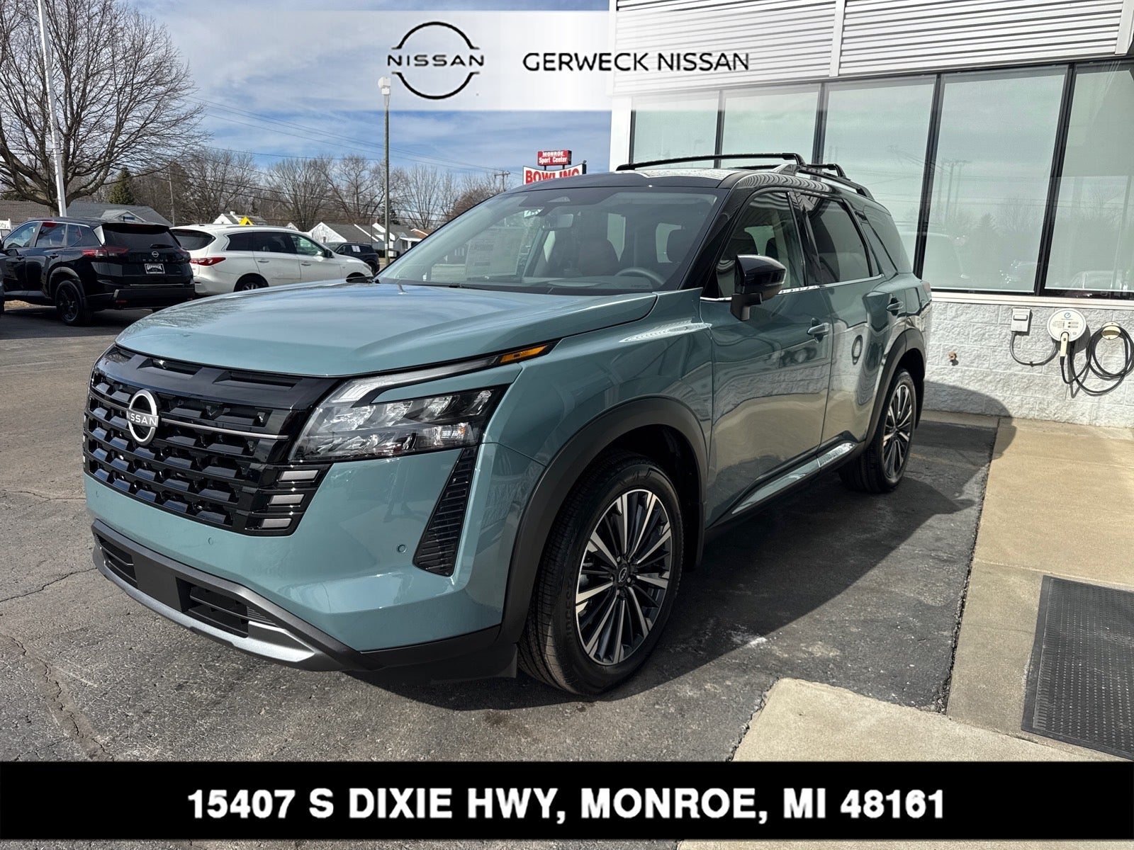 2026 Nissan Pathfinder PLATINUM 4WD