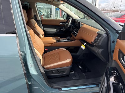 2026 Nissan Pathfinder PLATINUM 4WD