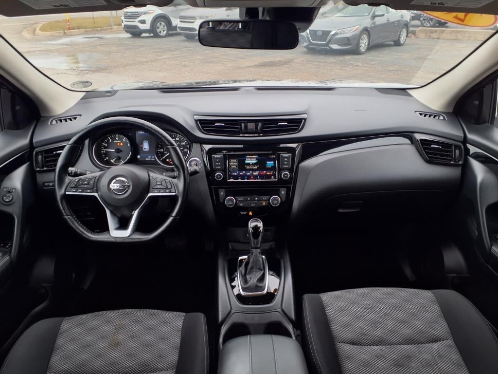 2021 Nissan Rogue Sport SV