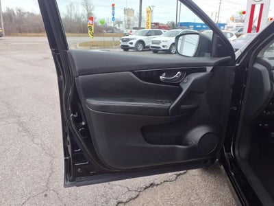 2021 Nissan Rogue Sport SV