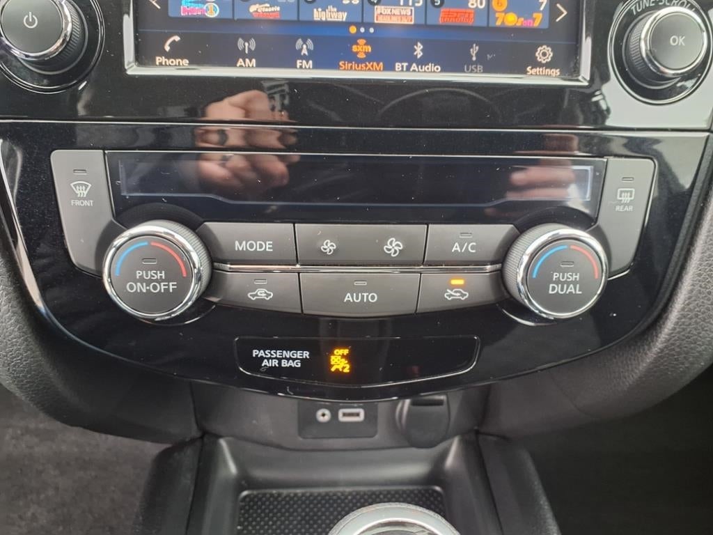 2021 Nissan Rogue Sport SV