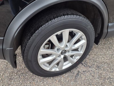 2021 Nissan Rogue Sport SV