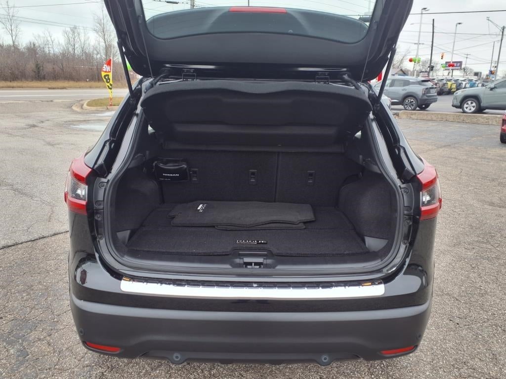 2021 Nissan Rogue Sport SV