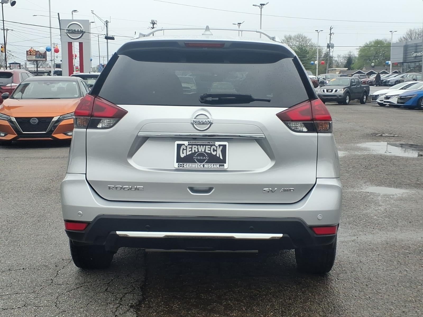 2020 Nissan Rogue SV