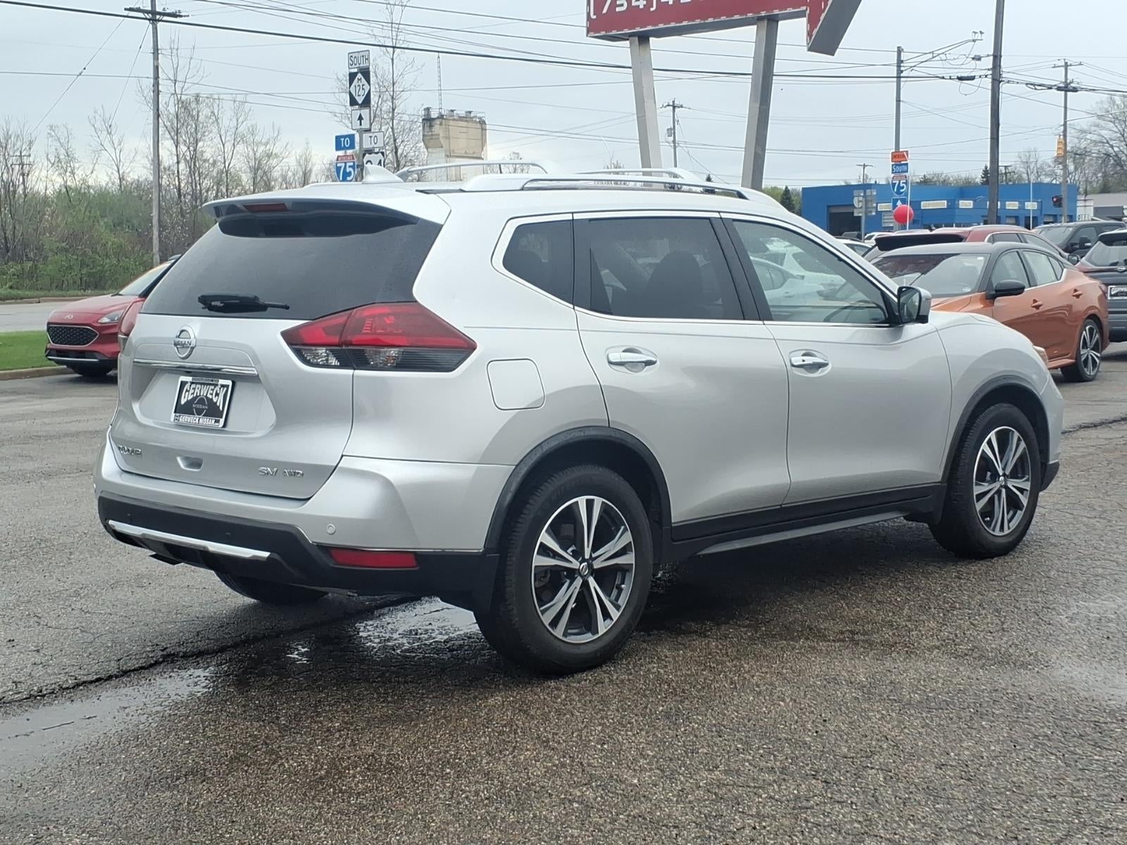 2020 Nissan Rogue SV