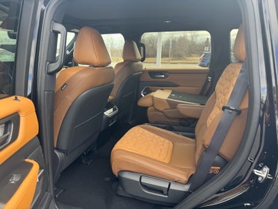 2025 Nissan Armada 4X4 PLATINUM RESERVE